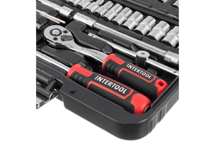 Набір інструменту Intertool 1/4" 46 од. Storm (ET-8046)