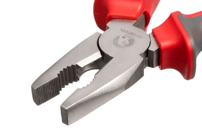 Плоскогубцы Intertool 160 мм (HT-0104)